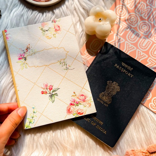 Cotton Canvas Vintage Floral Passport Cover - Cream, Floral Print