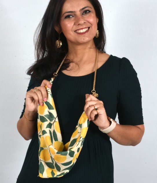 Tote Scarf - Citrus luxury, Made from Recycled PET