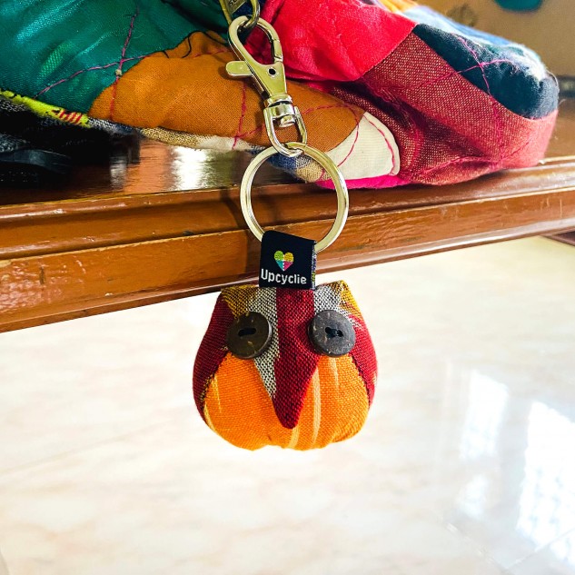 Bag Charms and Keychains - Handmade - Multicolour – Upcyclie