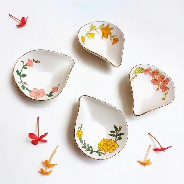 Neyadeep Assorted Porcelain Diyas - Set of 4