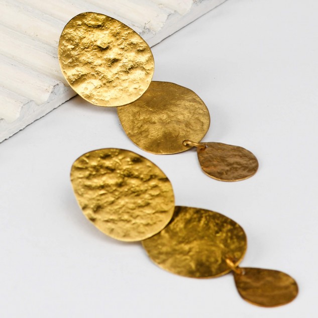 Handcrafted Brass Wave Pattern Earring - Golden